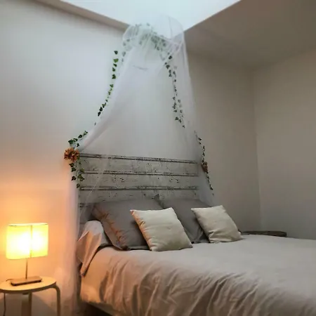 Apartment De La Guerine Cabasse